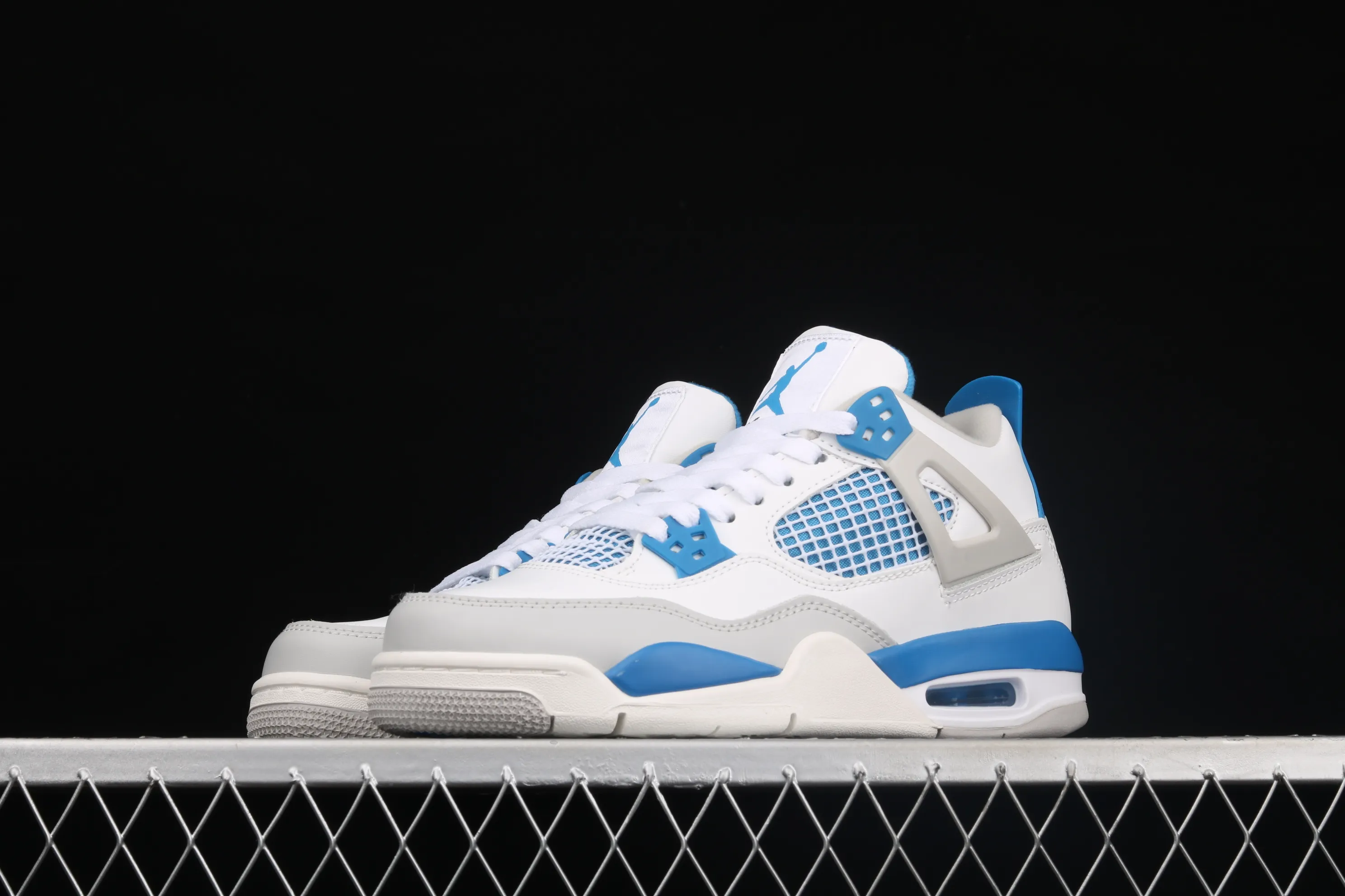 All categories Air Jordan Jordan series basketball shoes Air Jordan 4 G version Air Jordan 4 Retro "Military Blue" AJ4 Joe 4 white blue 308497-105